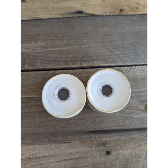 Vintage 1992 Terrace Blossoms Stoneware Salt and Pepper Set - Picture 5 of 6